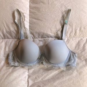 Victoria’s Secret Dream Angels lined Demi blue 32C